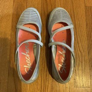 Skechers Women’s Mary Jane Style Comfort Walking Shoes Taupe 7.5 Strappy